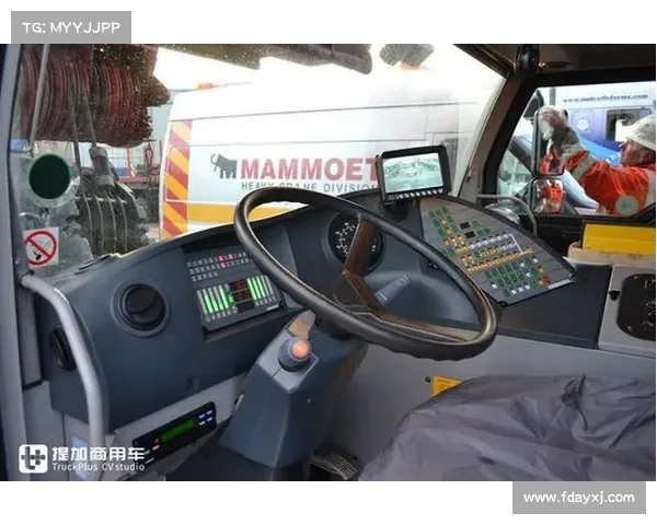 探索利弗鸟的真实存在与神话中的不死鸟究竟有何区别